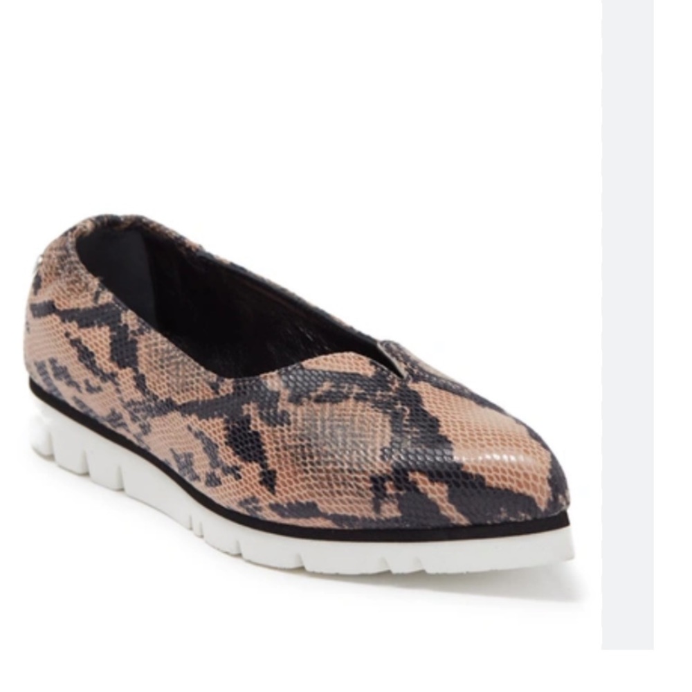 AGL pointed toe flats extra soft size 37 US size 7 new